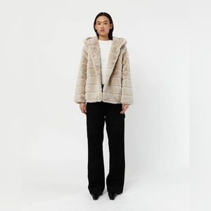Apparis Goldie Faux Fur Coat XS